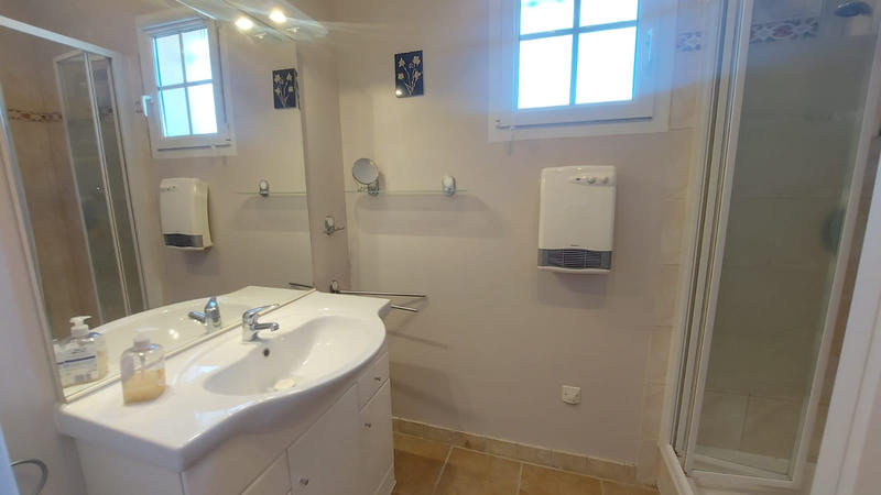 Villa - 145 m² - 6 pièces