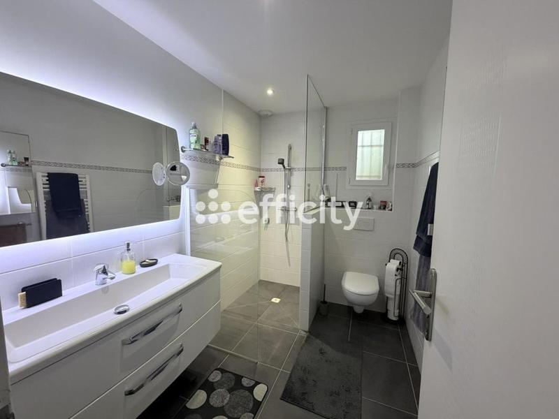 Villa - 123 m² - 6 pièces