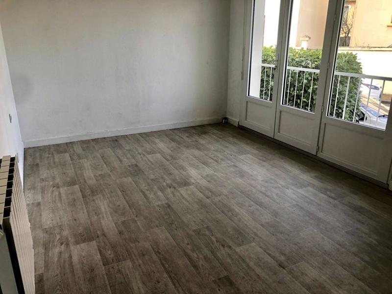 Studio - 30 m² - 1 pièce