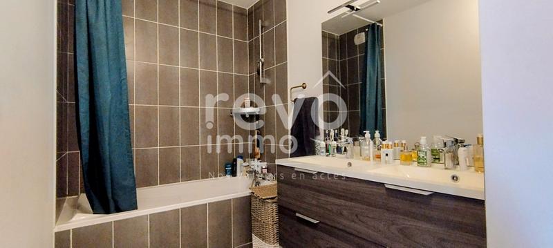Appartement - 97 m² - 4 pièces