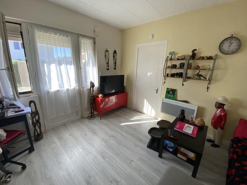 Maison - 223 m² - 8 pièces