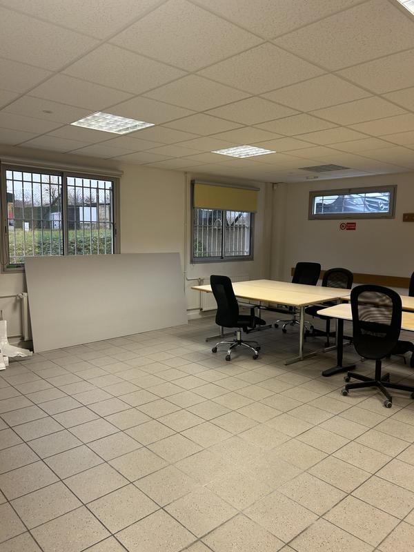 Bureau - 202 m²