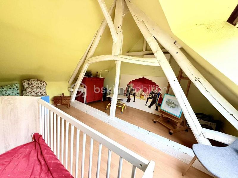 Maison - 77 m² - 5 pièces