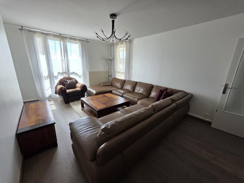 Appartement - 82 m² - 4 pièces