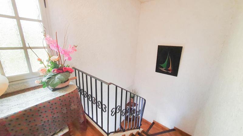 Villa - 245 m² - 7 pièces