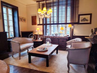 Demeure - 506 m² - 20 pièces