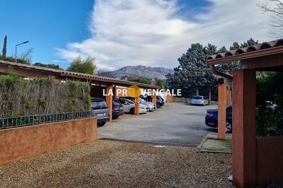 Appartement - 64 m² - 2 pièces