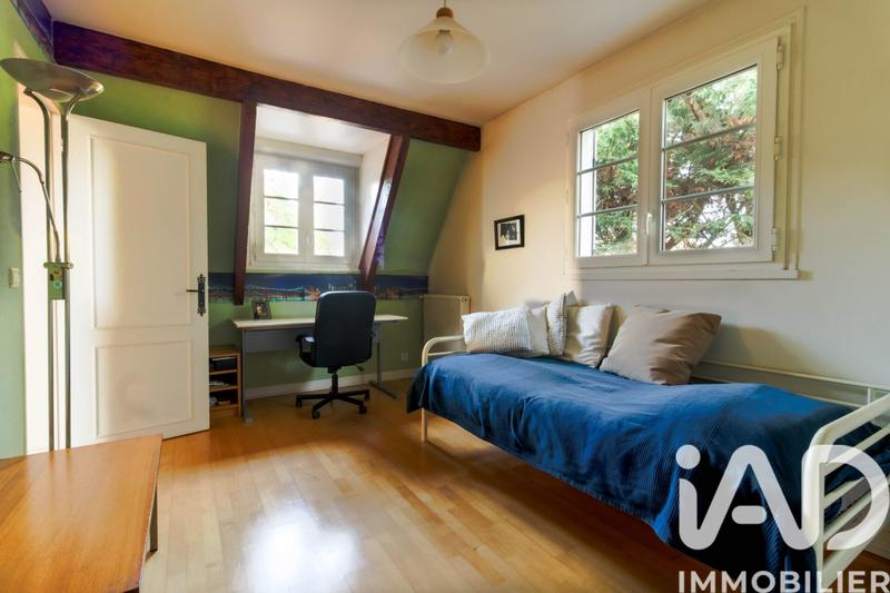 Maison - 189 m² - 8 pièces