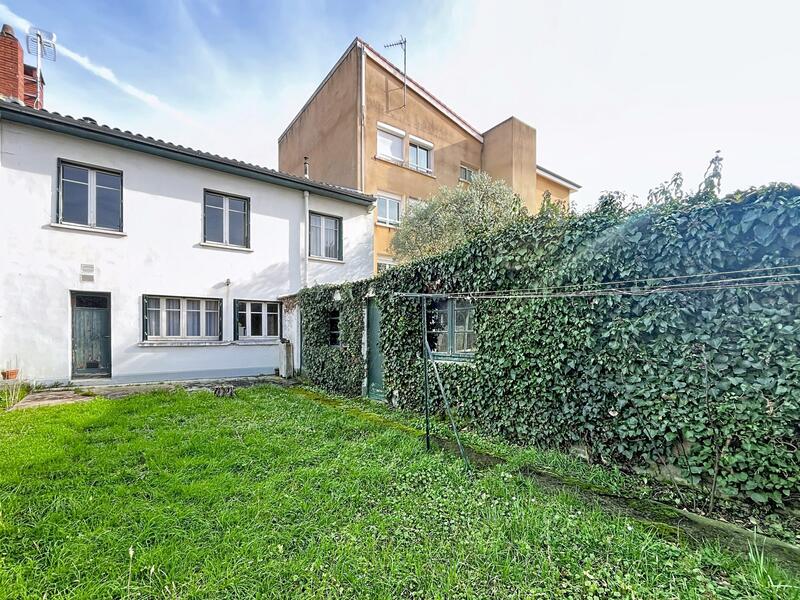 Maison - 140 m² - 7 pièces