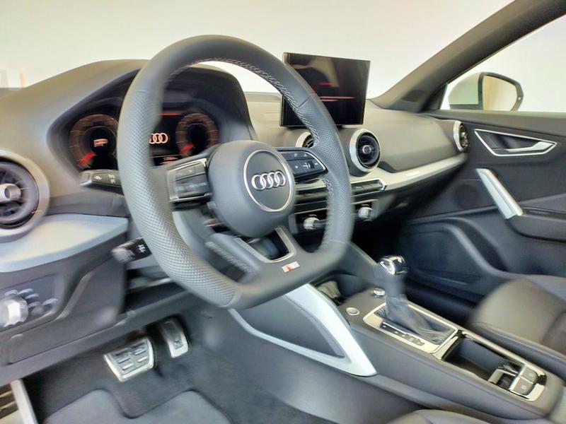 Audi Q2 35 Tfsi 150 s tronic 7 s line