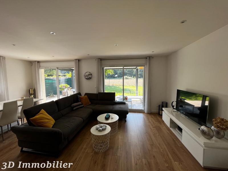 Maison - 110 m² - 6 pièces