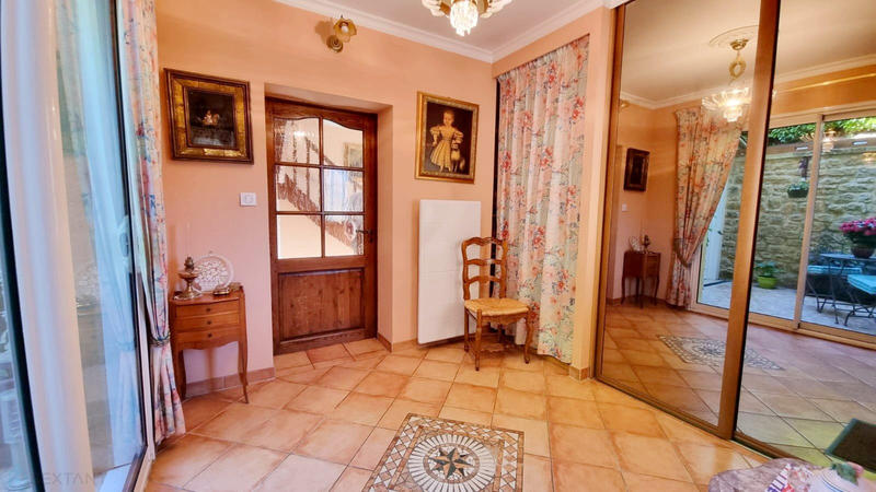 Maison - 200 m² - 6 pièces