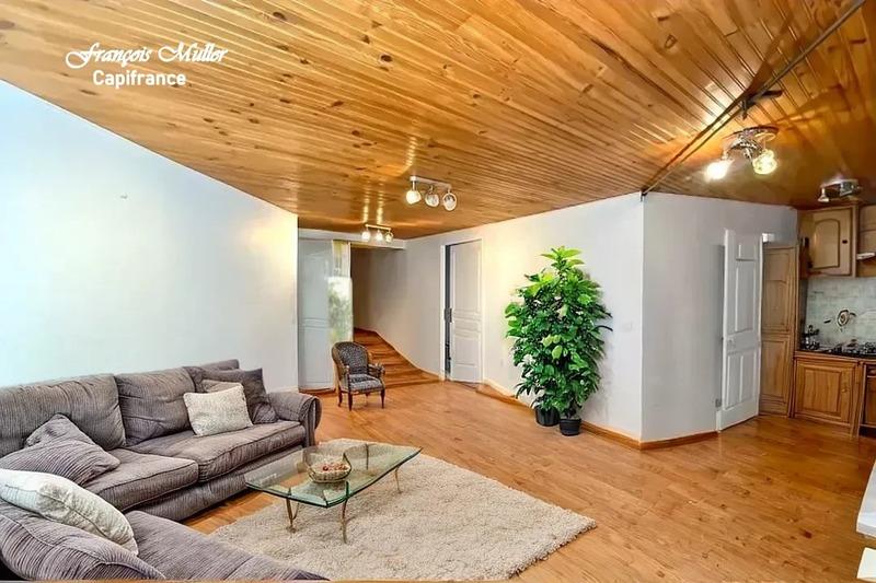 Villa - 325 m² - 12 pièces