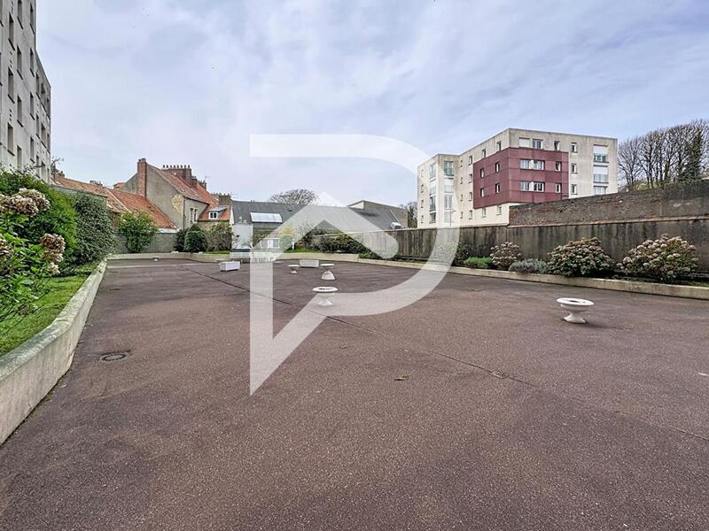 Appartement - 105 m² - 4 pièces