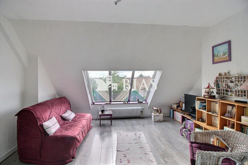 Maison - 159 m² - 6 pièces