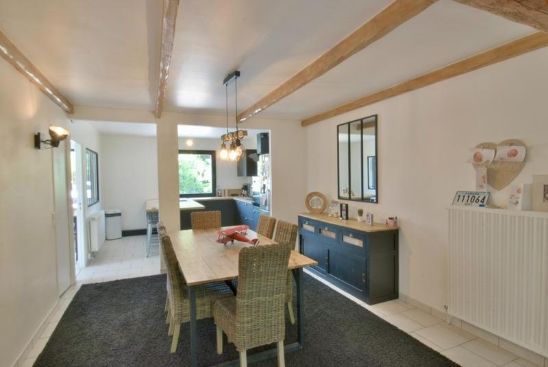 Maison - 282 m² - 7 pièces