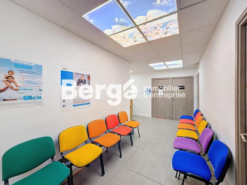 Local commercial - 229 m²