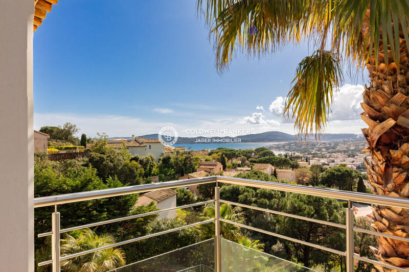 Villa - 250 m² - 7 pièces