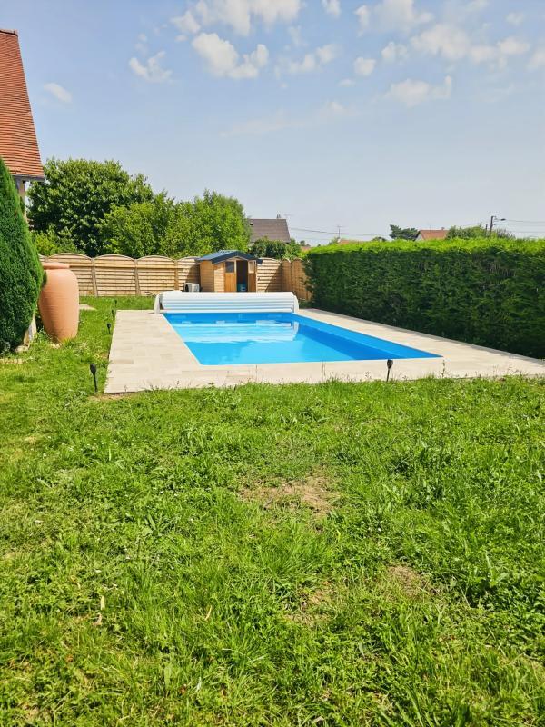 Maison - 220 m² - 7 pièces