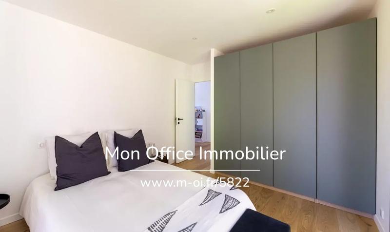 Maison - 178 m² - 5 pièces