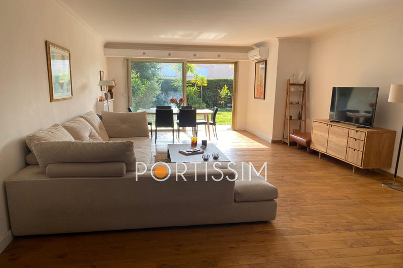 Appartement - 90 m² - 4 pièces