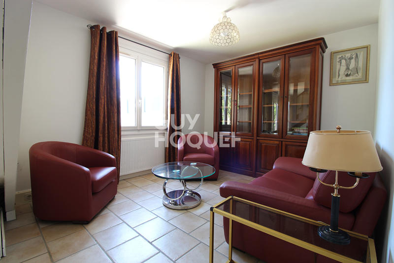 Maison - 95 m² - 5 pièces