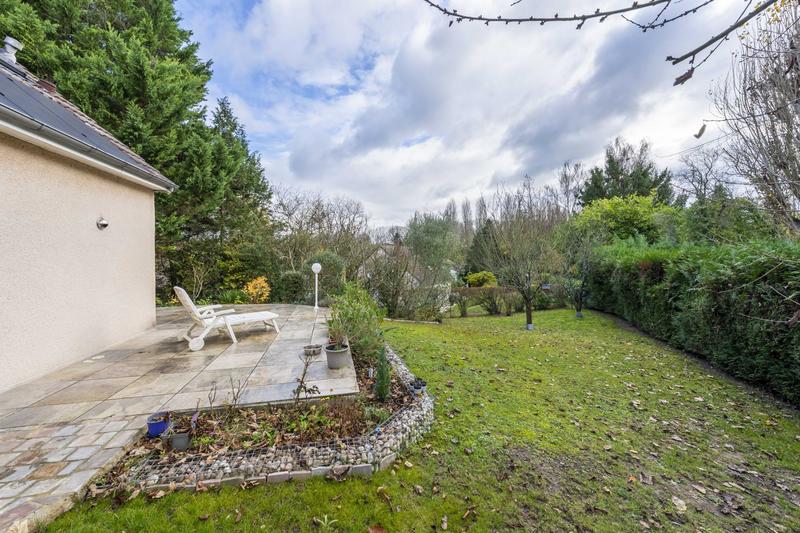 Maison - 175 m² - 8 pièces