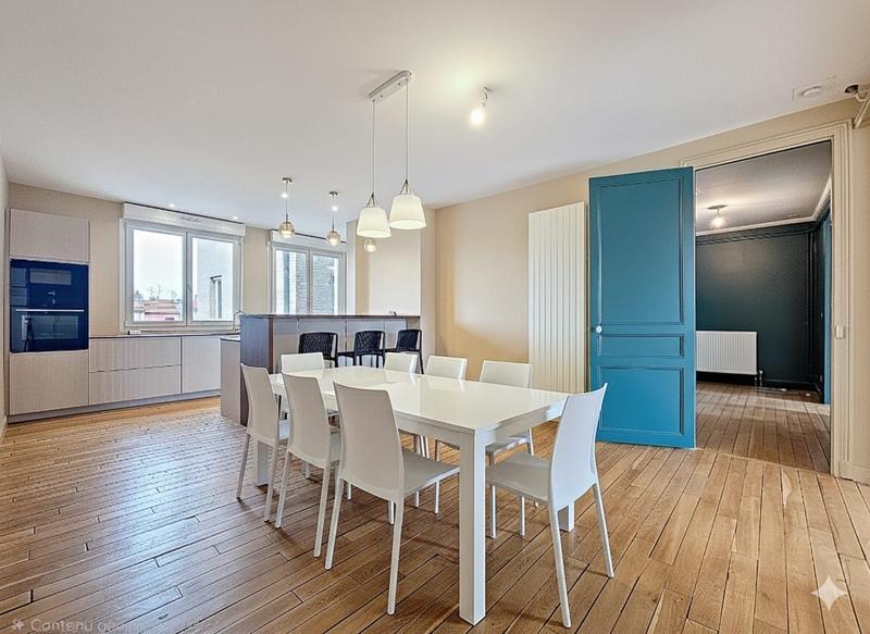 Appartement - 133 m² - 6 pièces