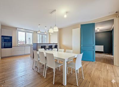 Appartement - 133 m² - 6 pièces