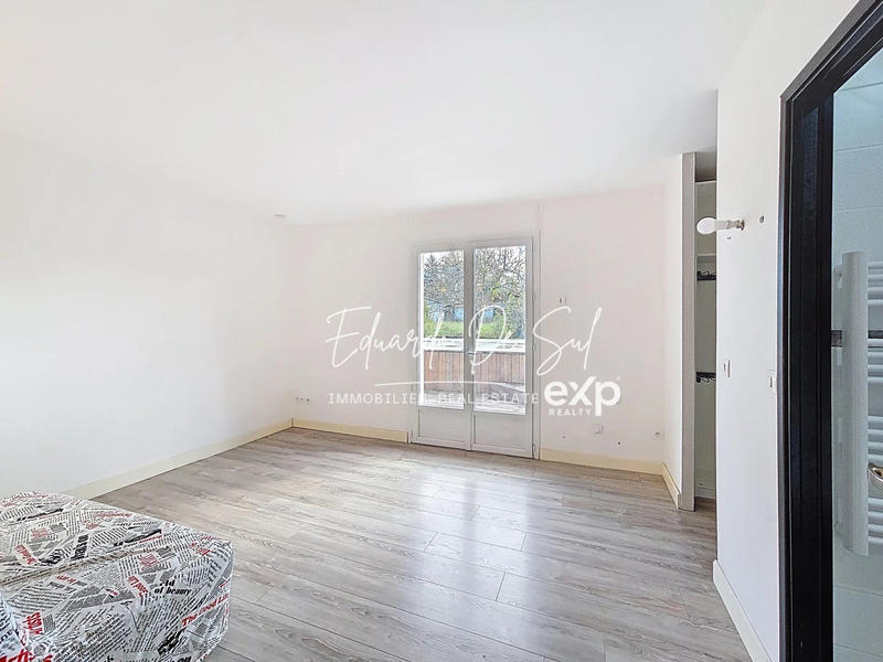 Maison - 161 m² - 6 pièces