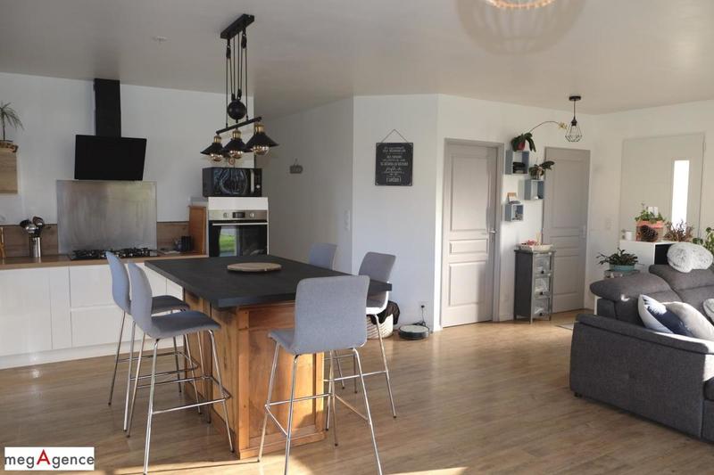 Villa - 95 m² - 4 pièces