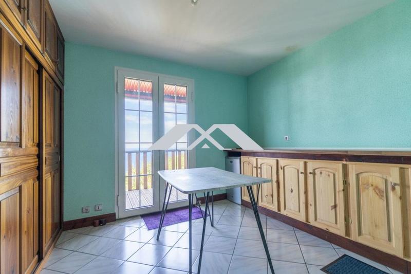 Villa - 264 m² - 9 pièces