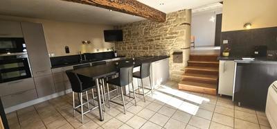 Maison en pierre - 224 m² - 7 pièces