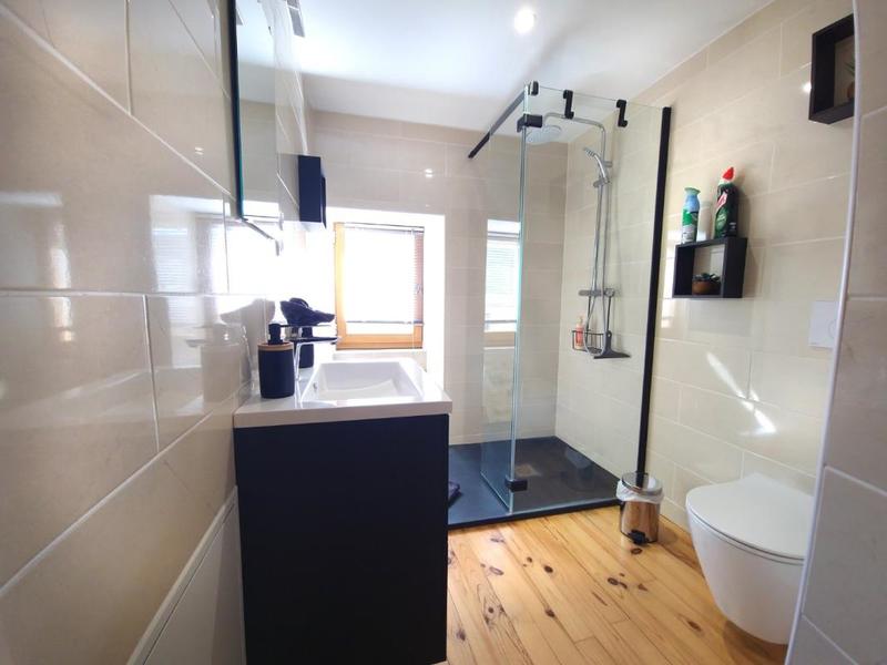 Maison - 285 m² - 10 pièces