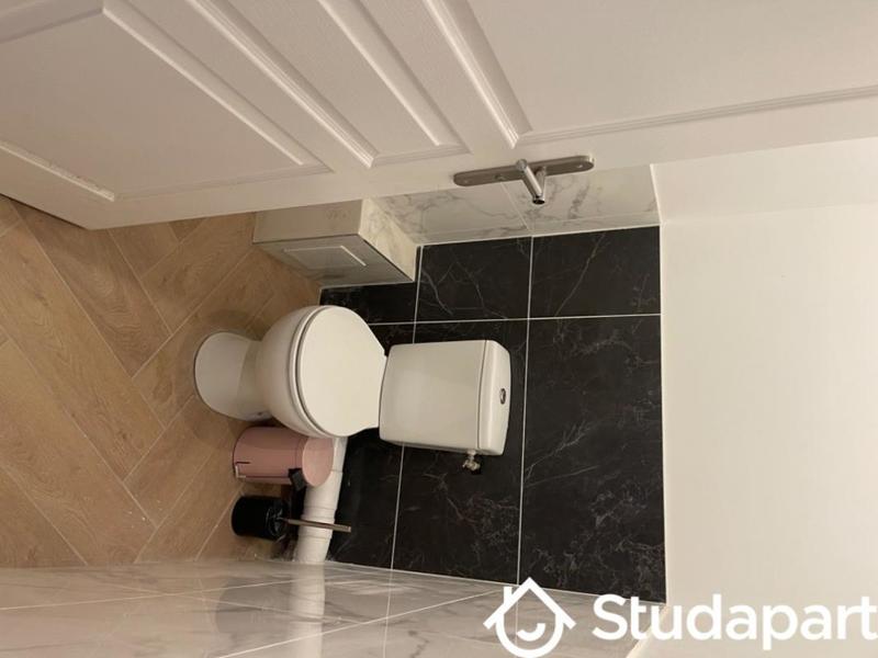 Chambre - 12 m² - 1 pièce