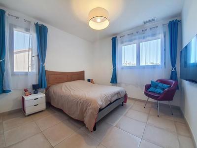 Maison - 104 m² - 4 pièces