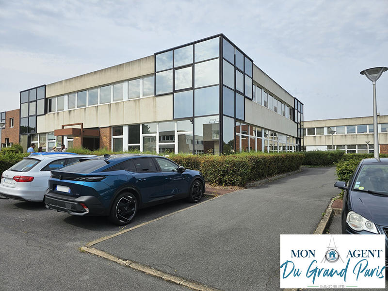 Bureau - 180 m² - 7 pièces