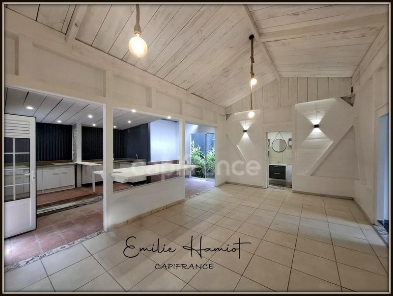 Maison - 85 m² - 3 pièces