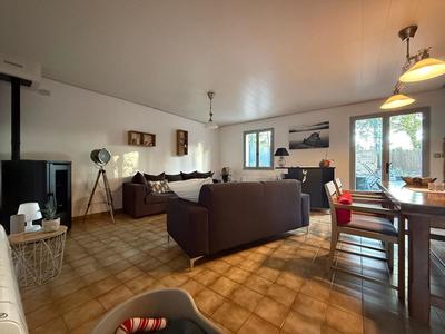 Maison - 150 m² - 7 pièces