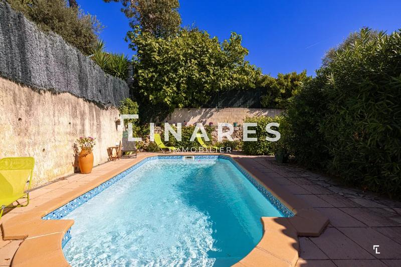 Maison - 130 m² - 4 pièces