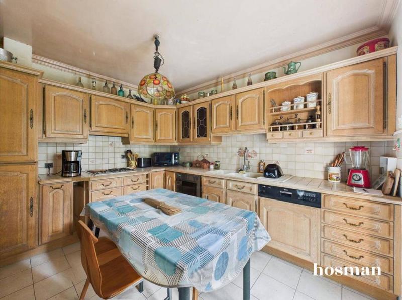 Maison - 145 m² - 6 pièces