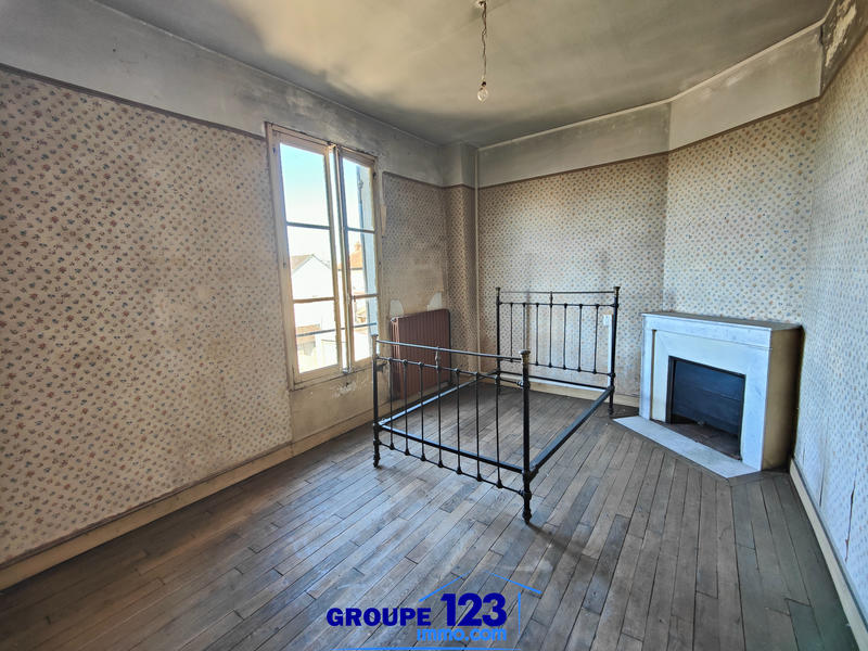 Maison - 90 m² - 4 pièces