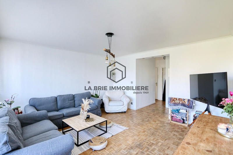 Appartement - 79 m² - 4 pièces