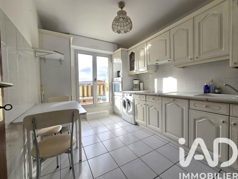 Appartement - 66 m² - 3 pièces