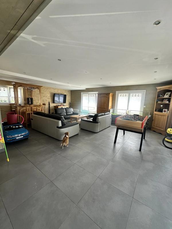 Appartement - 193 m² - 7 pièces