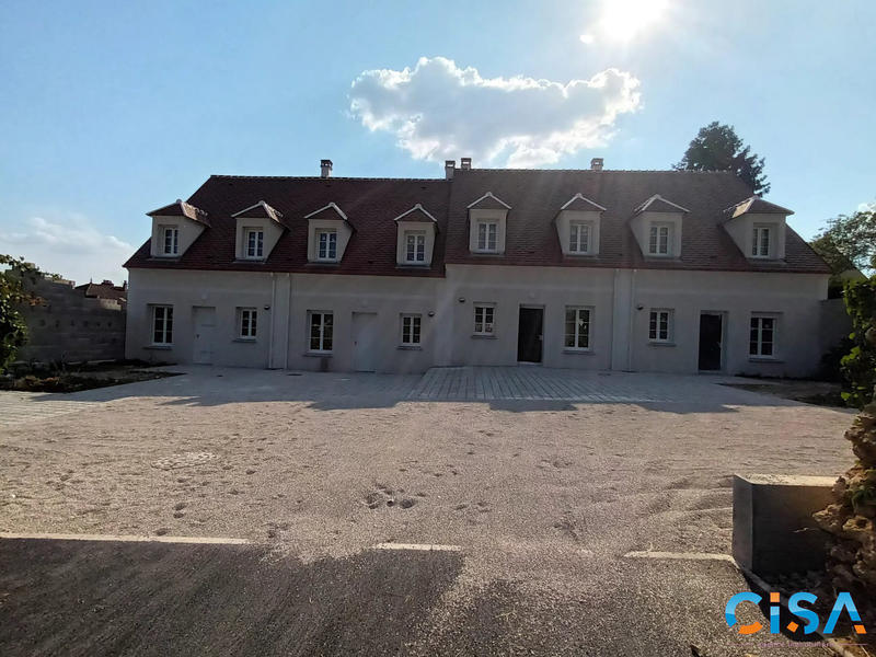 Maison traditionnelle - 85 m² - 4 pièces