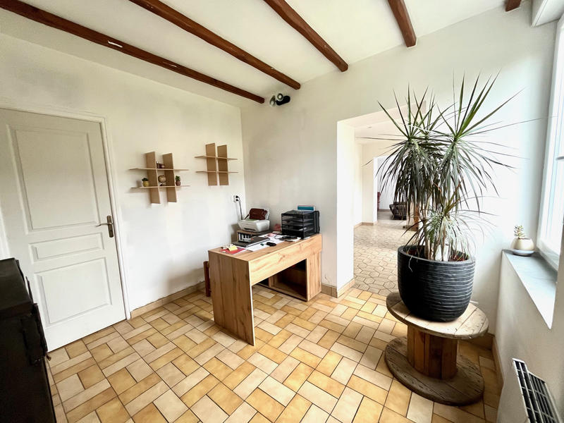 Maison - 265 m² - 11 pièces