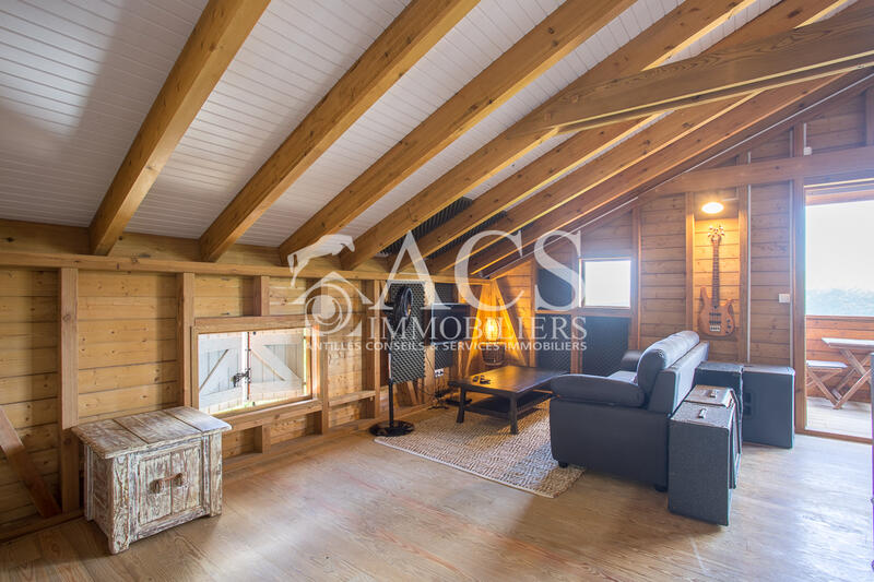 Maison - 111 m² - 5 pièces