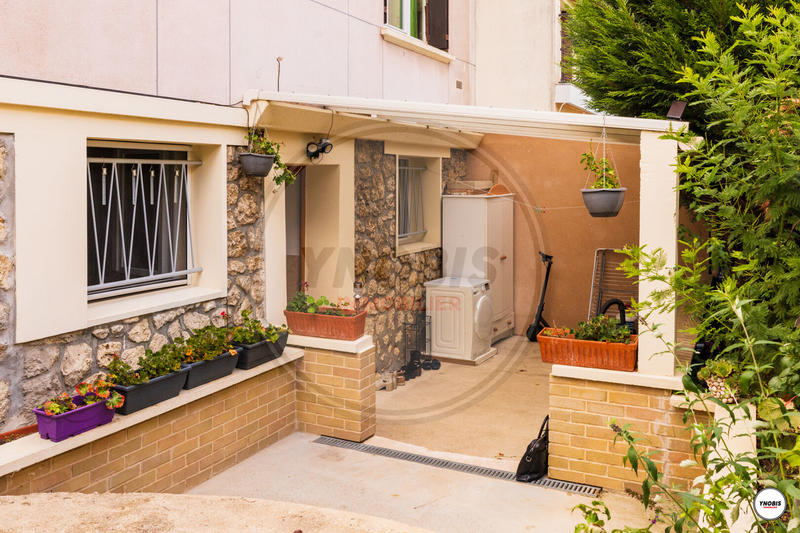 Maison - 127 m² - 6 pièces