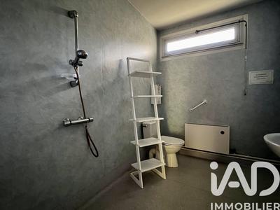 Maison - 340 m² - 17 pièces